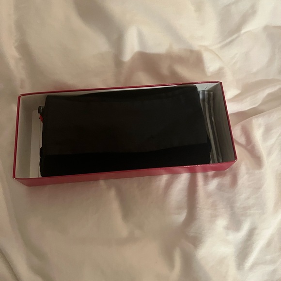 Ladies black Holt Renfrew scarf nwt - Picture 13 of 15